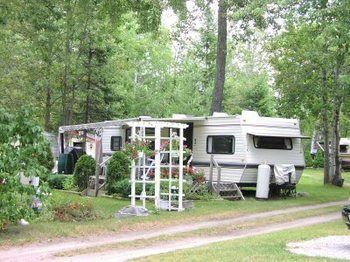 מלון ווסאגה ביץ' Jell E Bean Campground And Trailers מראה חיצוני תמונה