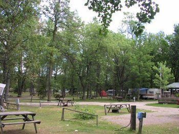 מלון ווסאגה ביץ' Jell E Bean Campground And Trailers מראה חיצוני תמונה